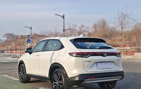 Honda Vezel, 2023 год, 1 520 000 рублей, 4 фотография
