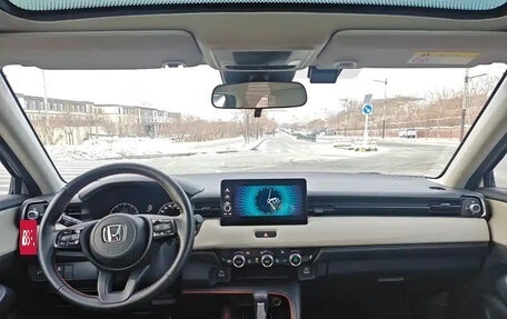 Honda Vezel, 2023 год, 1 520 000 рублей, 12 фотография