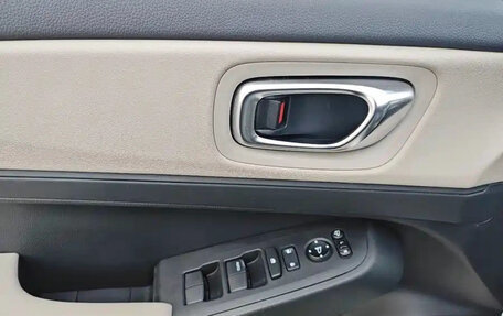 Honda Vezel, 2023 год, 1 520 000 рублей, 15 фотография