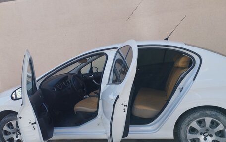 Peugeot 408 I рестайлинг, 2013 год, 700 000 рублей, 2 фотография