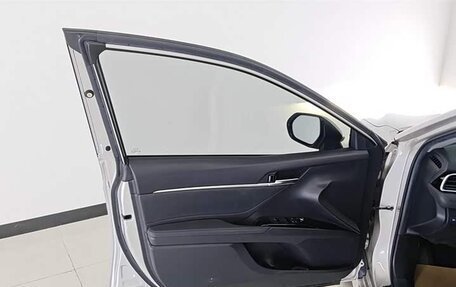 Toyota Camry, 2022 год, 1 700 230 рублей, 7 фотография