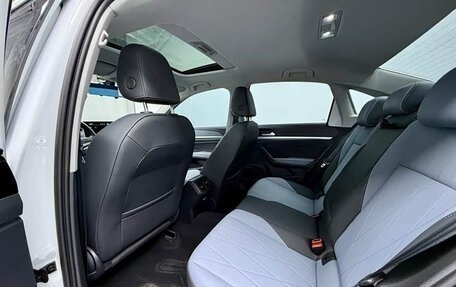 Volkswagen Lavida, 2022 год, 1 550 000 рублей, 13 фотография