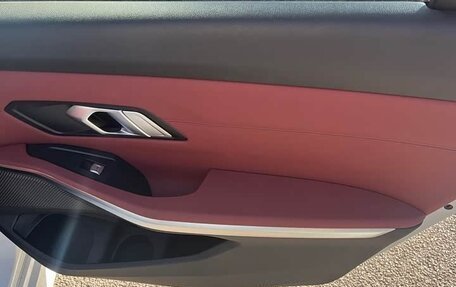 BMW 3 серия, 2021 год, 2 654 125 рублей, 16 фотография