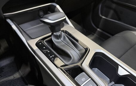 Geely Emgrand, 2024 год, 2 199 000 рублей, 22 фотография