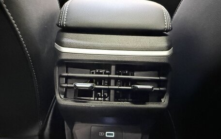 Geely Emgrand, 2024 год, 2 199 000 рублей, 27 фотография