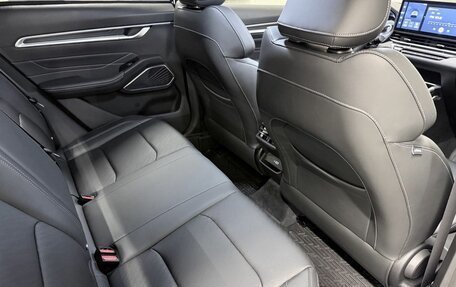 Geely Emgrand, 2024 год, 2 199 000 рублей, 28 фотография