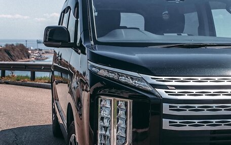 Mitsubishi Delica D:5 I, 2019 год, 2 550 000 рублей, 2 фотография