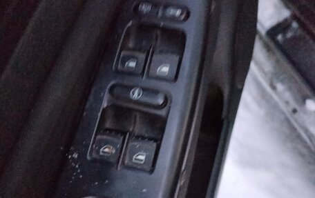 Volkswagen Golf IV, 2002 год, 230 000 рублей, 10 фотография