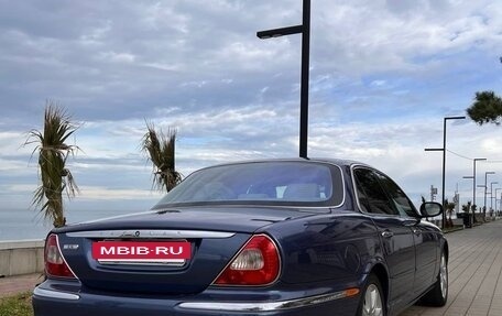 Jaguar XJ III (X350), 2004 год, 1 350 000 рублей, 7 фотография