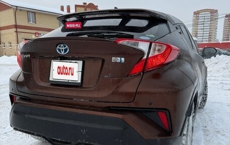 Toyota C-HR I рестайлинг, 2018 год, 1 900 000 рублей, 3 фотография