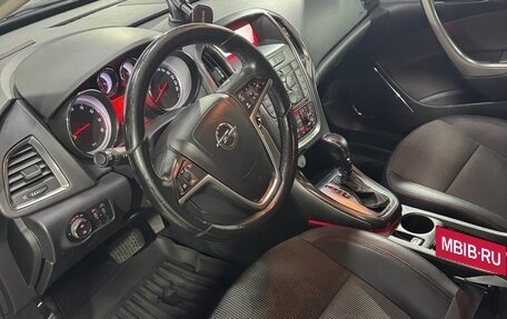 Opel Astra J, 2011 год, 630 000 рублей, 6 фотография