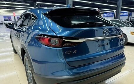 Mazda CX-4, 2022 год, 2 360 098 рублей, 6 фотография