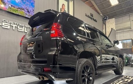 Toyota Land Cruiser Prado 150 рестайлинг 2, 2023 год, 5 790 099 рублей, 6 фотография