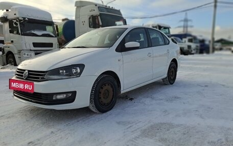 Volkswagen Polo VI (EU Market), 2016 год, 900 000 рублей, 1 фотография