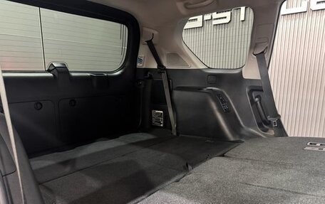 Toyota Land Cruiser Prado 150 рестайлинг 2, 2023 год, 5 790 099 рублей, 30 фотография