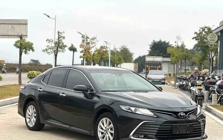 Toyota Camry, 2021 год, 1 800 230 рублей, 3 фотография