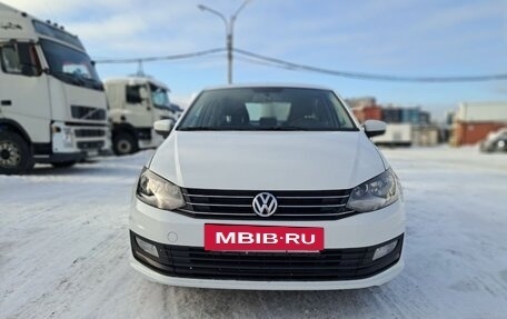 Volkswagen Polo VI (EU Market), 2016 год, 900 000 рублей, 2 фотография