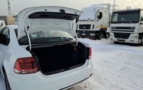 Volkswagen Polo VI (EU Market), 2016 год, 900 000 рублей, 4 фотография