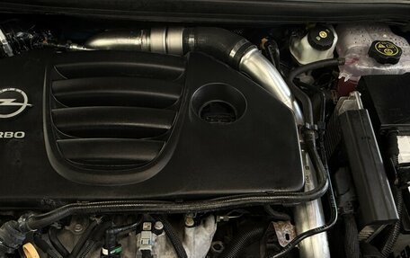 Opel Astra OPC J, 2013 год, 1 030 000 рублей, 10 фотография