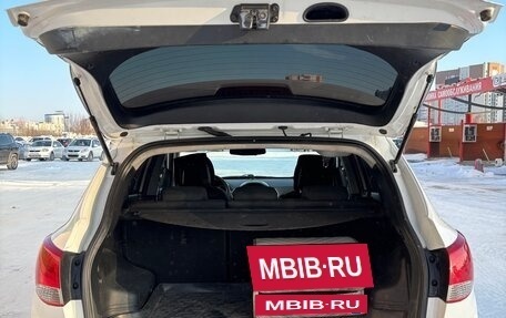 Hyundai ix35 I рестайлинг, 2011 год, 880 000 рублей, 9 фотография