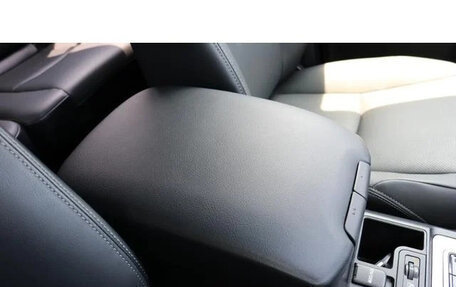 Toyota Land Cruiser Prado 150 рестайлинг 2, 2023 год, 5 990 099 рублей, 16 фотография