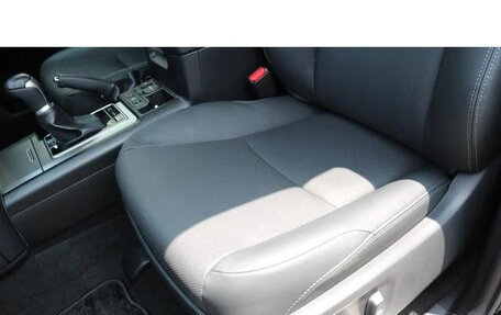 Toyota Land Cruiser Prado 150 рестайлинг 2, 2023 год, 5 990 099 рублей, 23 фотография