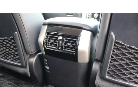 Toyota Land Cruiser Prado 150 рестайлинг 2, 2023 год, 5 990 099 рублей, 30 фотография