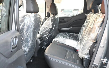 Nissan Navara (Frontier), 2025 год, 4 880 000 рублей, 12 фотография