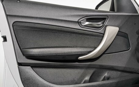 BMW 1 серия, 2018 год, 2 150 000 рублей, 17 фотография