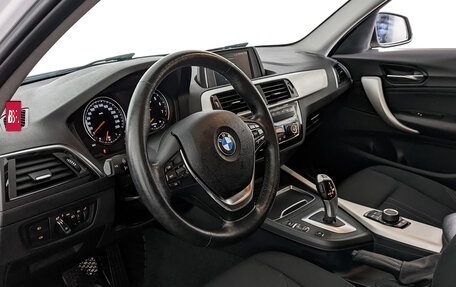 BMW 1 серия, 2018 год, 2 150 000 рублей, 13 фотография