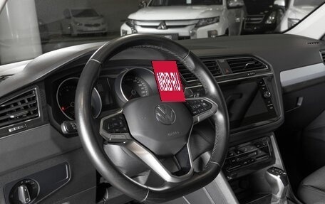 Volkswagen Tiguan II, 2021 год, 2 799 700 рублей, 5 фотография