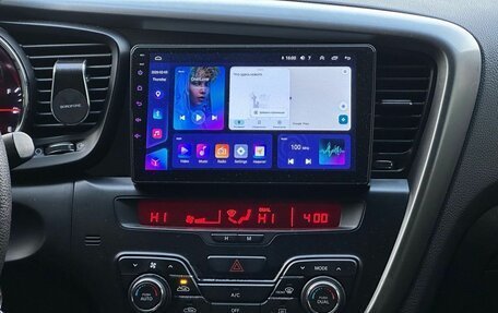 KIA Optima III, 2011 год, 1 099 000 рублей, 18 фотография