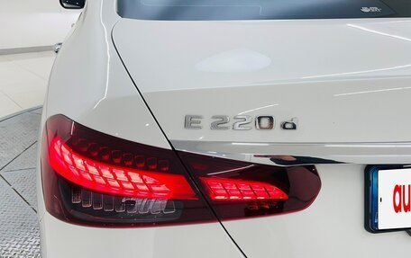 Mercedes-Benz E-Класс, 2022 год, 9 фотография