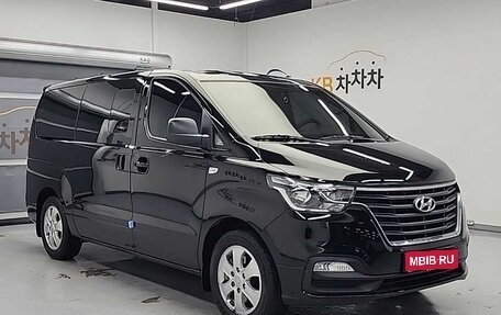 Hyundai Grand Starex Grand Starex I рестайлинг 2, 2020 год, 2 350 013 рублей, 1 фотография