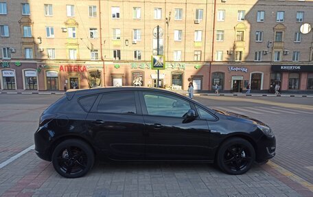 Opel Astra J, 2012 год, 890 000 рублей, 5 фотография