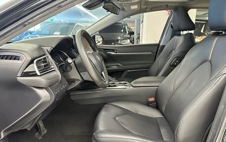 Toyota Camry, 2021 год, 1 800 230 рублей, 9 фотография