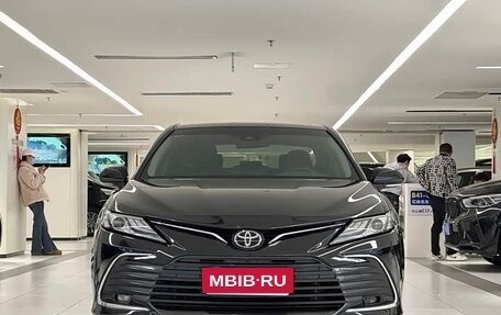 Toyota Camry, 2021 год, 1 800 230 рублей, 2 фотография