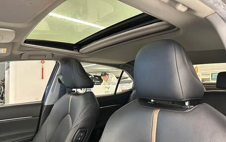 Toyota Camry, 2021 год, 1 800 230 рублей, 11 фотография