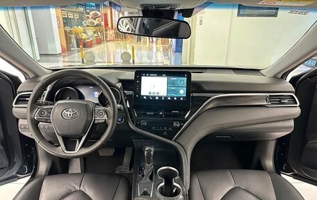 Toyota Camry, 2021 год, 1 800 230 рублей, 22 фотография