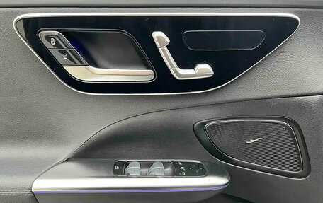 Mercedes-Benz C-Класс, 2023 год, 2 650 000 рублей, 16 фотография