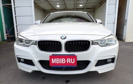 BMW 3 серия, 2017 год, 1 600 000 рублей, 3 фотография