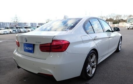 BMW 3 серия, 2017 год, 1 600 000 рублей, 6 фотография