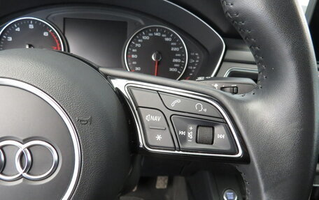 Audi A4, 2018 год, 2 880 000 рублей, 12 фотография