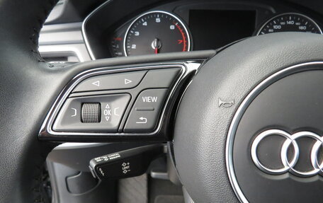 Audi A4, 2018 год, 2 880 000 рублей, 11 фотография