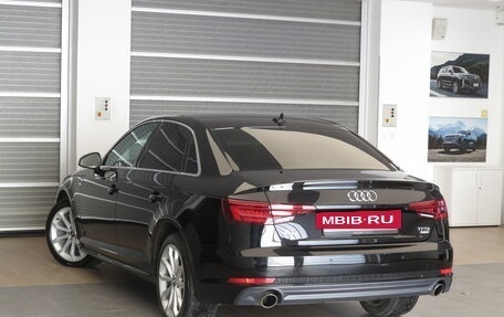 Audi A4, 2018 год, 2 880 000 рублей, 2 фотография