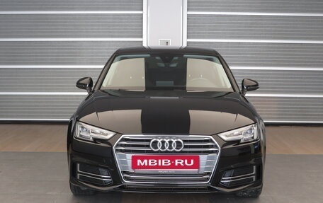 Audi A4, 2018 год, 2 880 000 рублей, 21 фотография