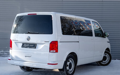 Volkswagen Caravelle T6 рестайлинг, 2020 год, 4 550 000 рублей, 5 фотография