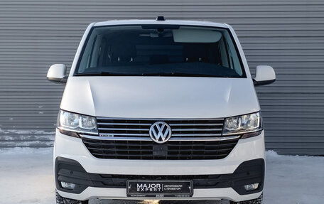 Volkswagen Caravelle T6 рестайлинг, 2020 год, 4 550 000 рублей, 2 фотография
