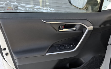 Toyota RAV4, 2022 год, 4 250 000 рублей, 19 фотография