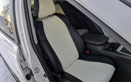 Toyota RAV4, 2022 год, 4 250 000 рублей, 23 фотография